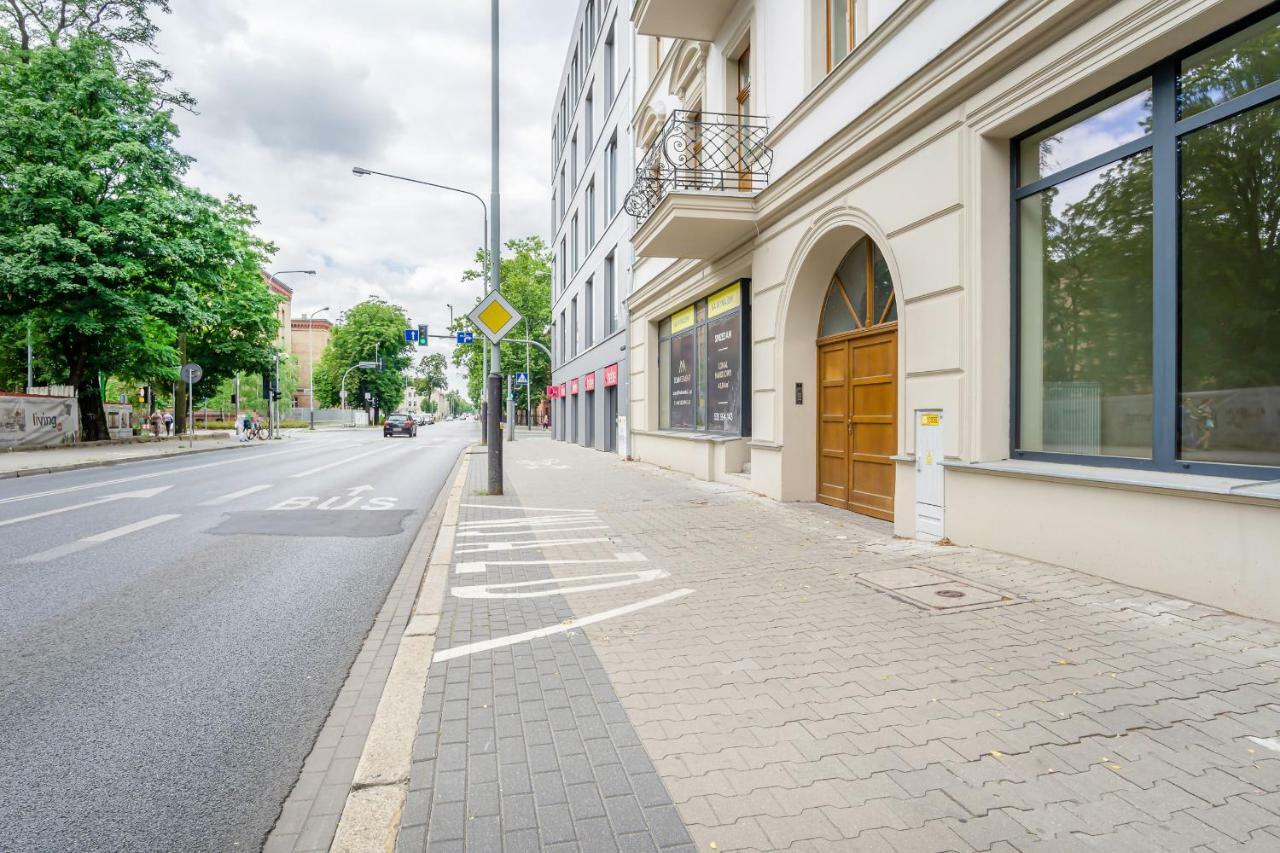 Apartments Poznan Mtp Bukowska By Noclegi Renters Ngoại thất bức ảnh