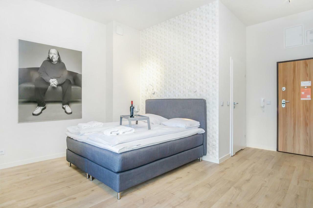 Apartments Poznan Mtp Bukowska By Noclegi Renters Ngoại thất bức ảnh