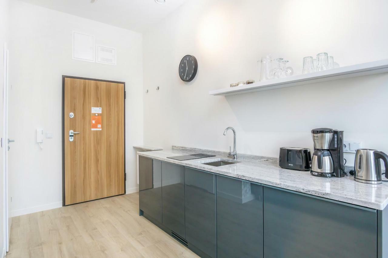 Apartments Poznan Mtp Bukowska By Noclegi Renters Ngoại thất bức ảnh